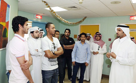 مجمع الأمل يستضيف نجوم الهلال والنصر والشباب ضمن النشاط الاجتماعي 