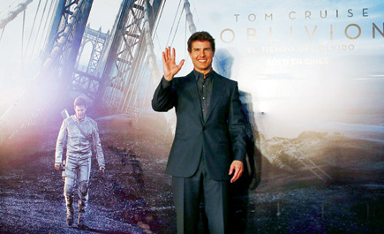 الفيلم «Oblivion» جديد توم كروز 