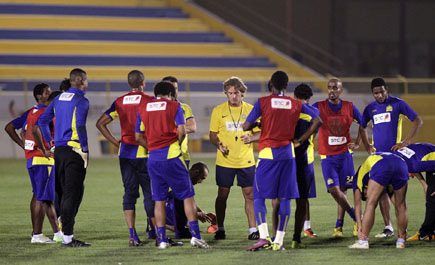 النصر يبدأ تحضيراته للأهلي بكلمة لمدربه 