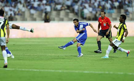 قلب التوقعات وفاز على الهلال 3-2 