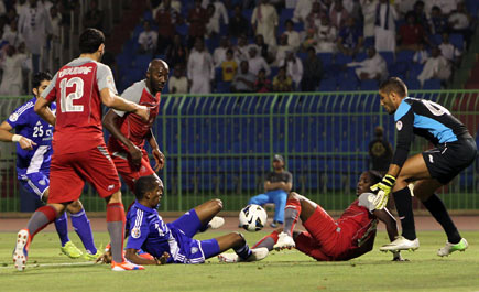 مدربا الهلال ولخويا بعد المباراة 