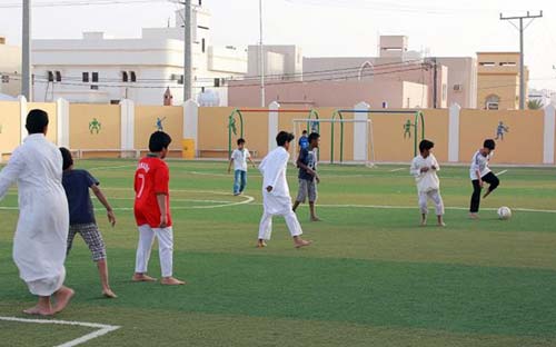 (1800) طالب وطالبة في الأندية الموسمية بالزلفي 