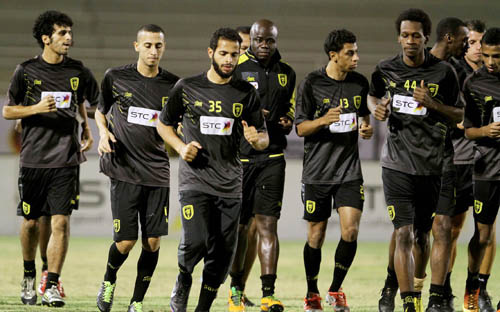 الاتحاد يبدأ تحضيراته لمواجهة الشباب في الدوري 