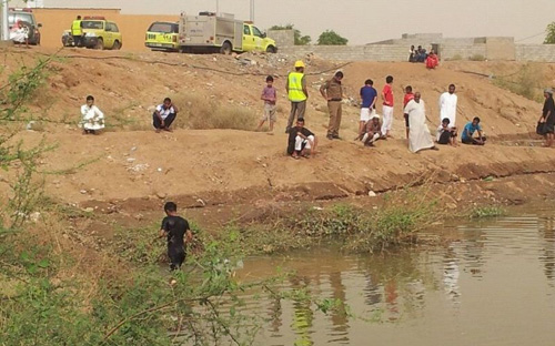 الدفاع المدني يباشر حوادث خلفتها الأمطار والسيول في جازان 