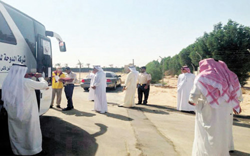 أمين الأحساء يتفقد الخدمات المقدمة بمدينة الحجاج بالهفوف 