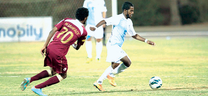 الهلال يأمل في عبور محطة الفيصلي .. الرائد يرغب في استغلال ظروف الشباب .. والفتح يواجه الاتحاد لتحسين الأوضاع 