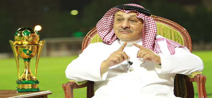 سياسة خالد بن سلطان جعلت الشباب بطلاً 