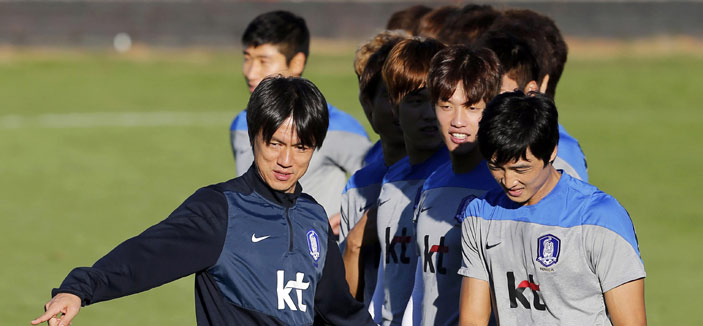 الهلال يخالص 4 لاعبين .. والمونديال يُبعد الكوري «كواك» 