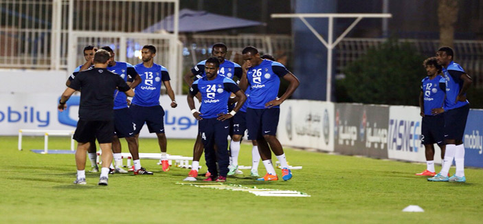 الهلال ينهي إعداده للشباب بمشاركة الخماسي الدولي