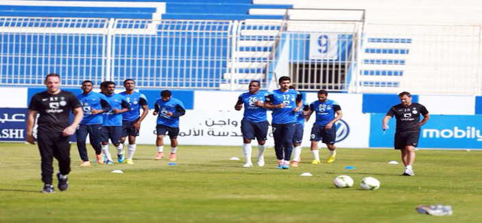 الهلال يكتفي بتمارين صباحية.. ويلاقي هجر وديا