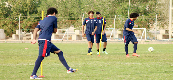 الفريق الهجراوي يواصل تدريباته لمواجهة الفتح 