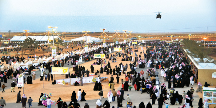  جانب من فعاليات المهرجان في العام الماضي