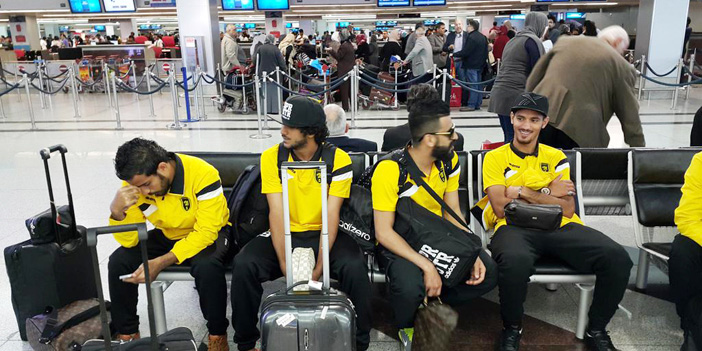  لاعبي الاتحاد بالمطار