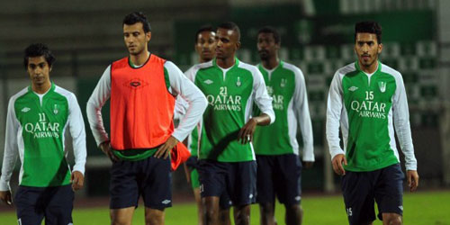 الأهلي يستعد في المجمعة لمواجهة الأهلي الإماراتي! 