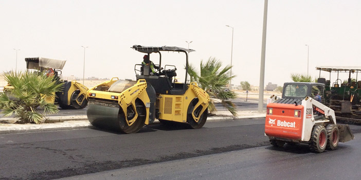  جانب من أعمال صيانة الطرق والسفلتة