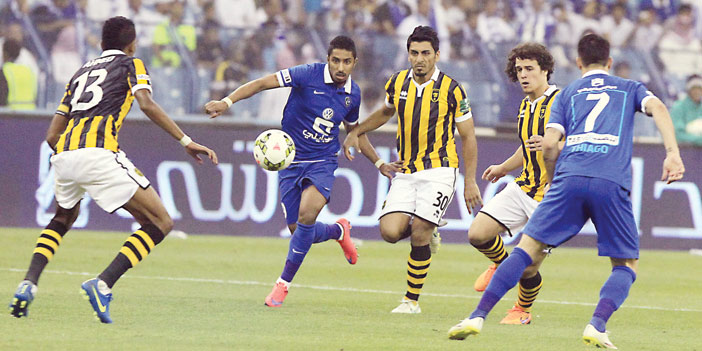  من لقاءات الهلال والاتحاد