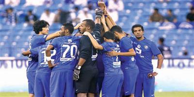 مدرب الهلال يواجههم بأخطائهم أمام الاتحاد.. 