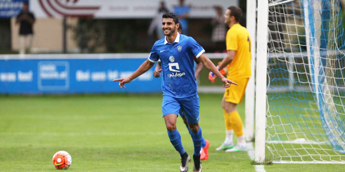  الميدا يحتفل بأول أهدافه مع الهلال