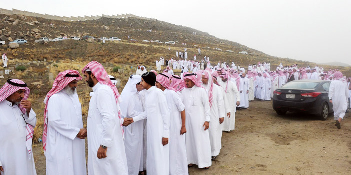 في خطبة الجمعة التي ألقاها أمس في جامع الإمام تركي بن عبد الله 