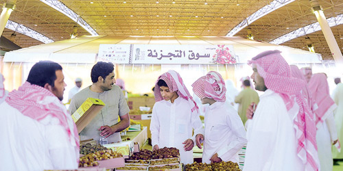 سوق التجزئة بوابة الشباب نحو عالم المال والأعمال 