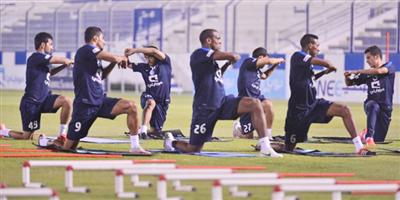 كريري يعود لتدريبات الهلال.. والثلاثي يواصل برنامجه التأهيلي 