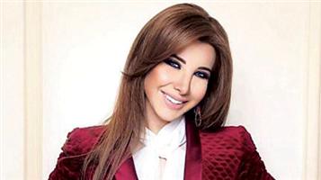 نانسي عجرم تغضب الجمهور وطفلة ترفض الغناء معها 