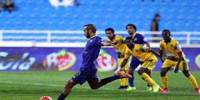 النصر يبدي استياءه من التحكيم المحلي ويجدد المطالبة بطواقم أجنبية لجميع مبارياته 