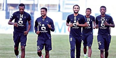 الهلال يفتقد العابد وسالم.. وإدارة النادي تنتقد «موبايلي» 