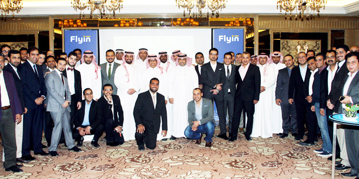 فلاي إن flyin.com يحتفل بإطلاق الهوية الجديدة للعلامة التجارية 