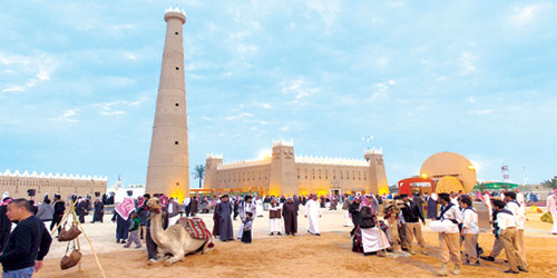  مهرجان الجنادرية كان النواة الأولى للاحتفاء بالتراث