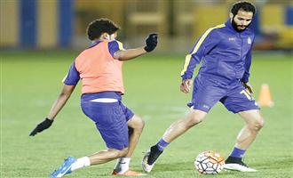 كانيدا يطالب لاعبي النصر بصورة جديدة.. ويؤكد: القادم أصعب 