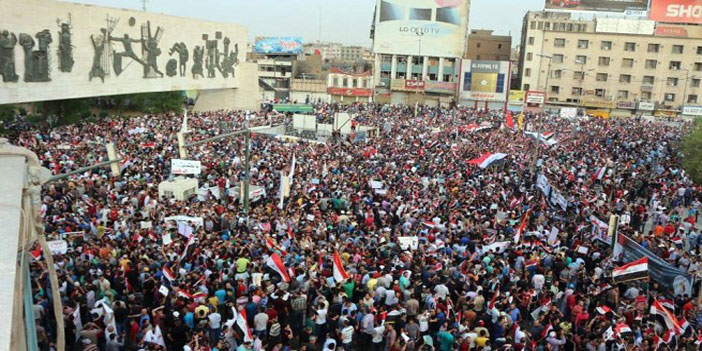 أتباع الصدر يحتجون قرب المنطقة الخضراء 