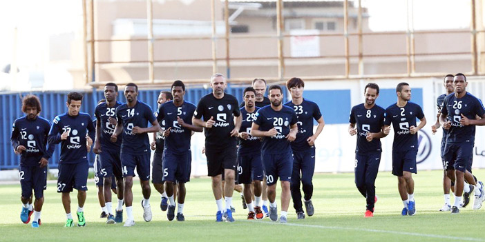   الهلال تمرن عصر أمس في الرياض وطار لعمان