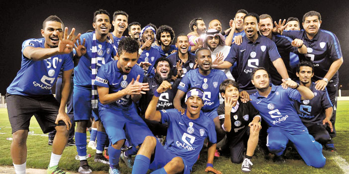  بطل الدوري الهلال  يتوج أمام الرائد