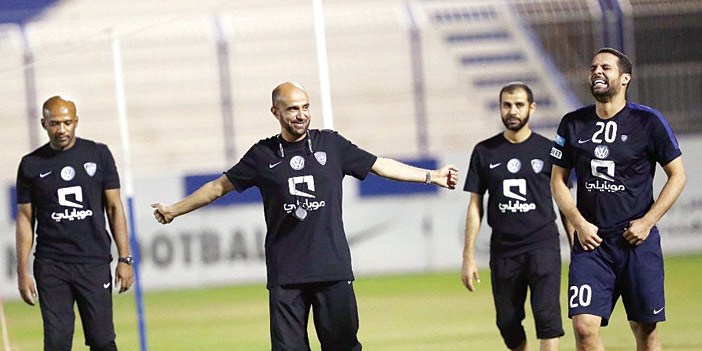   الحسيني بدأ مهامه مع الهلال خلفا لدونيس