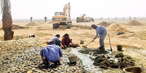  البلدية عند بداية العمل في المنتزه