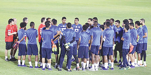  الفريق الأول بالهلال يعاود تدريباته اليوم بعد إجازة عيد الفطر