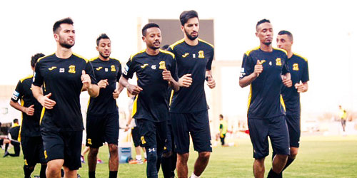   فريق الاتحاد أنهى تحضيراته قبل مواجهة اليوم أمام النصر