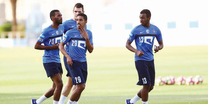  الهلال تدرب أمس ومدربه يمنح اللاعبين إجازة 4 أيَّام