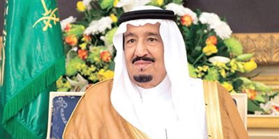 خادم الحرمين الشريفين يعزي الشيخ صالح بن حمد المالك 