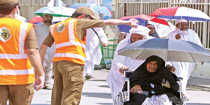 ذوو الاحتياجات لهم أيدٍ ترعاهم 