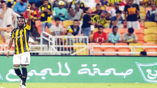  الاتحاد عزز صدارته للدوري بثلاثية في شباك التعاون