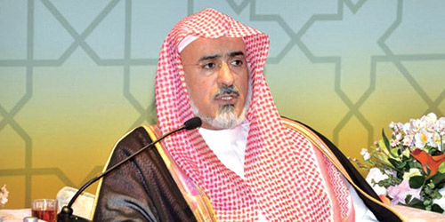  د. أبا الخيل خلال اللقاء