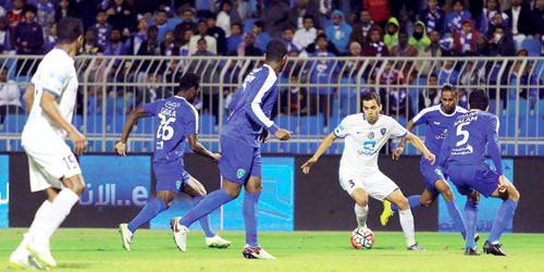   الهلال يستقبل الفتح