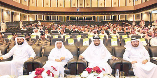  مديرا الجامعتين يتابعان ورشة العمل