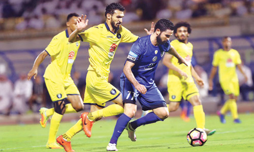  الهلال طلب شراء عقد خربين من الظفرة الإماراتي