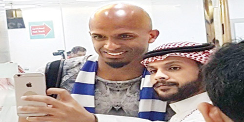  الحارس الكبير لدى استقباله من جماهير الهلال العريضة