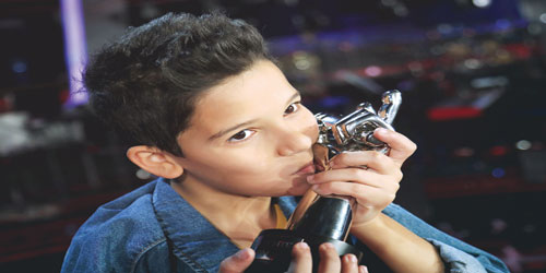 الطفل المغربي «حمزة لبيض» يحصد لقب «the Voice Kids» 