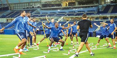 الهلال يقفل تحضيراته لمواجهة الحسم 