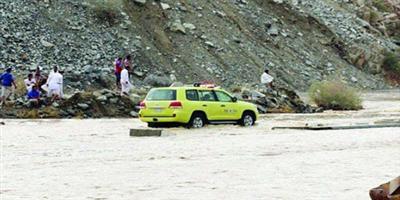 مدني منطقة عسير يباشر 63 بلاغا نتيجة الأمطار الغزيرة 